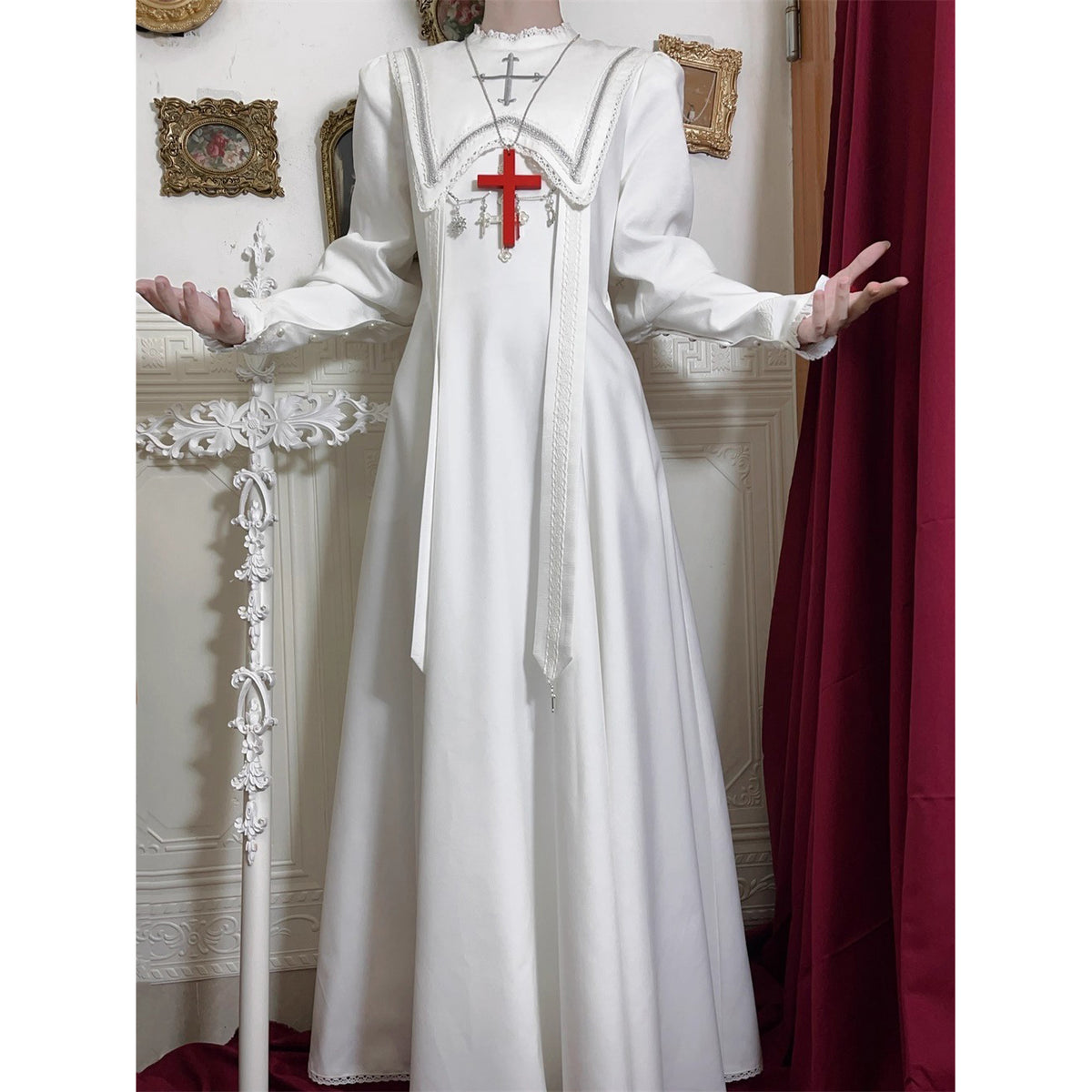 月夜の修道女の刺繍ワンピース - White（レッグオブマトンスリーブ