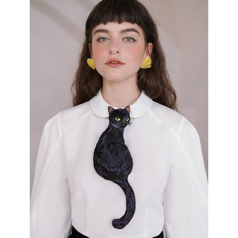 黒猫の刺繍ネクタイ
