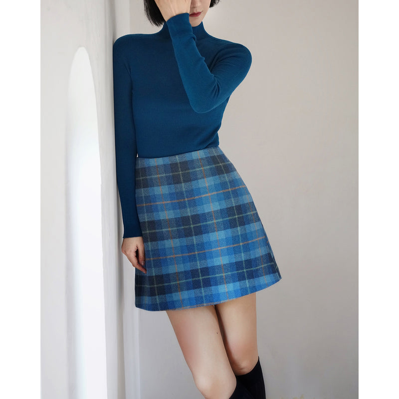 青藍の格子縞ウールスカート