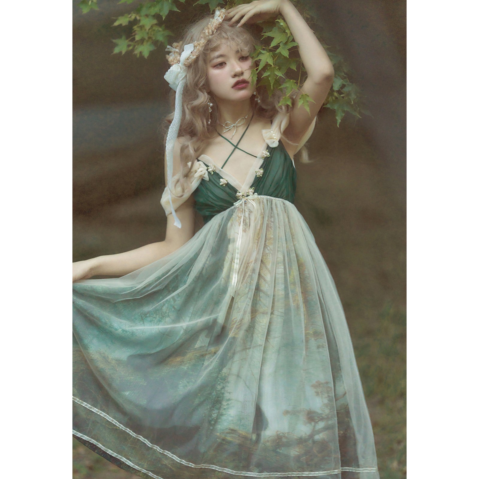 鬱蒼とした森の油彩画ジャンパースカート – ManusMachina