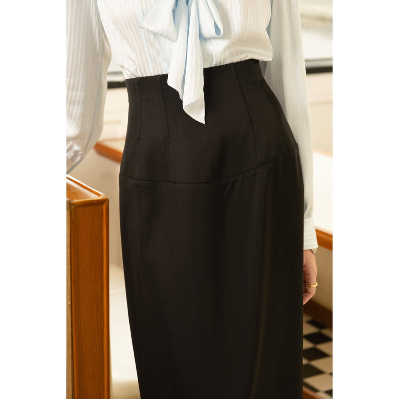 Black High Waisted Long Skirt[2024年7月上旬-7月中旬発送予定]