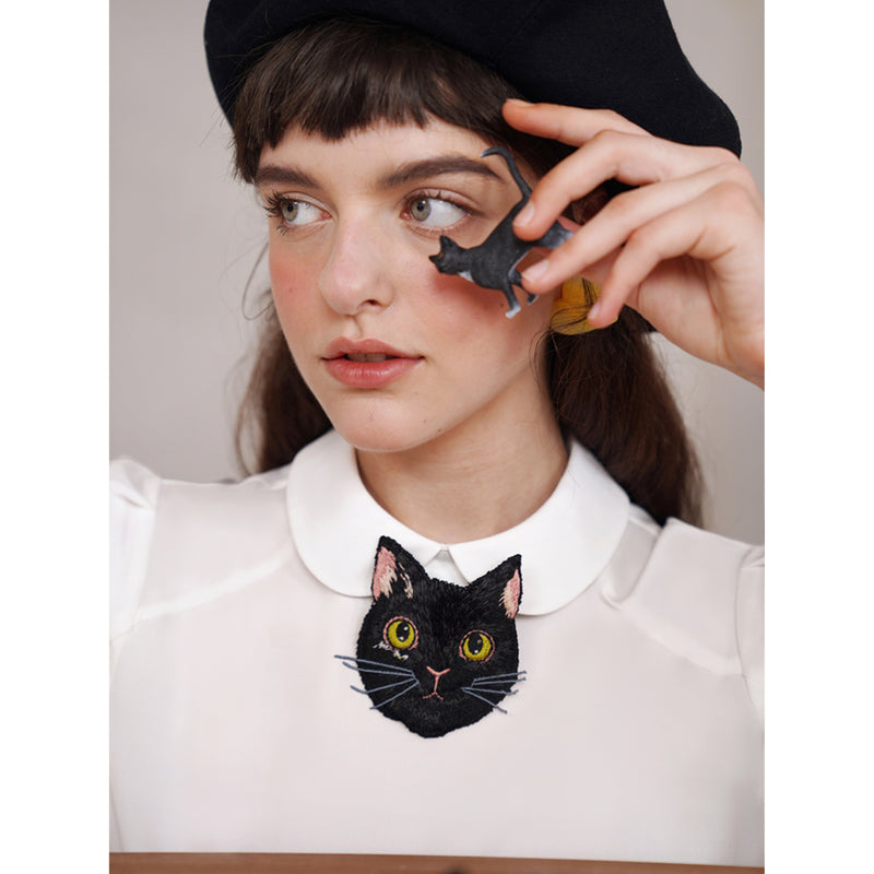 黒猫の刺繍チョーカー