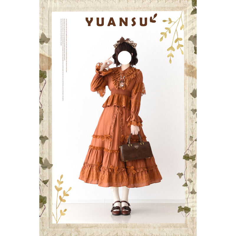 橙茶のお嬢様の刺繍ブラウスとフレアスカート