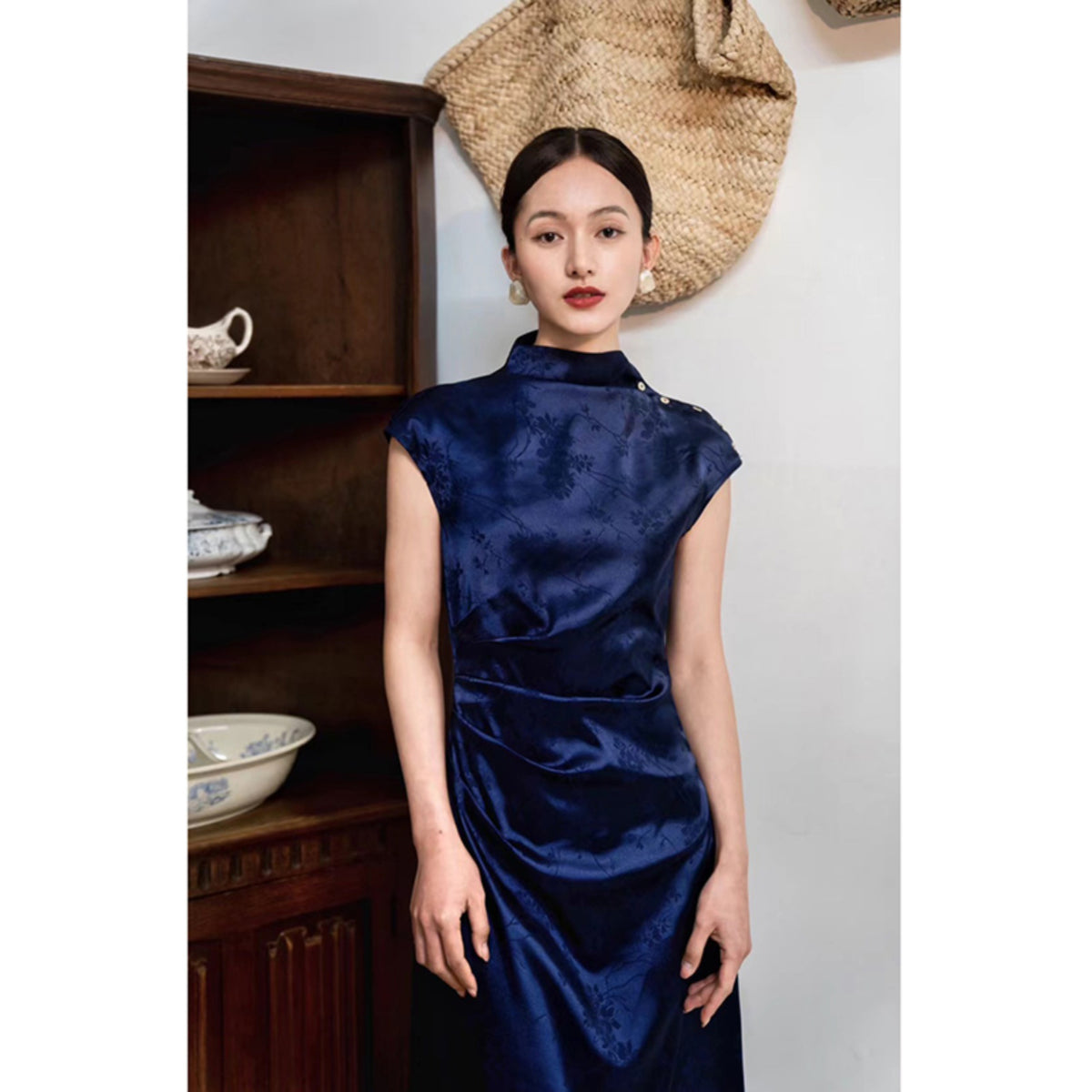 China -チャイナ- – ManusMachina