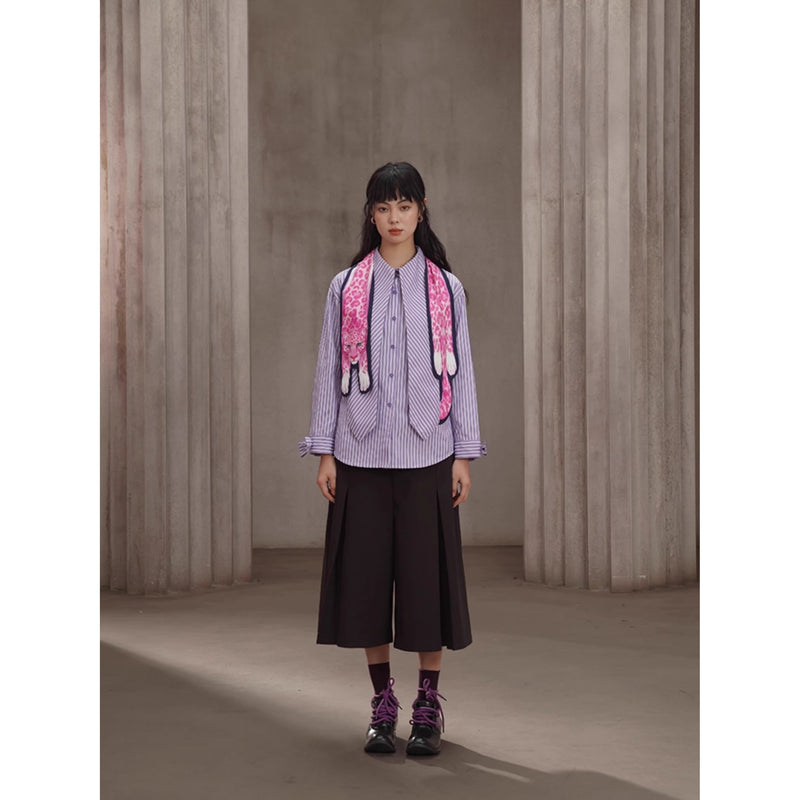 薄紫の縦縞ストライプブラウス