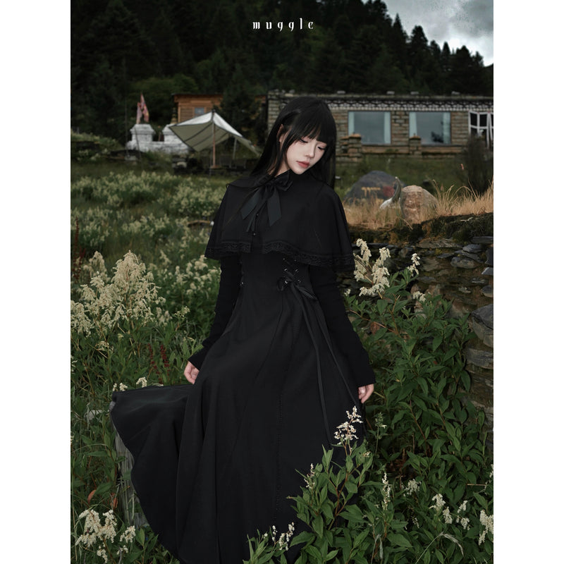 黒のお嬢様のケープロングワンピース