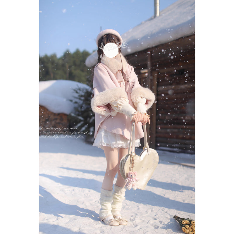 桜色のお嬢様のウールケープコート
