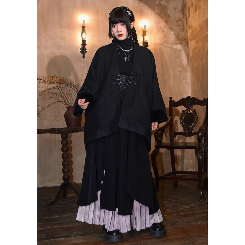 漆黒の令嬢のチャイナウールケープコート