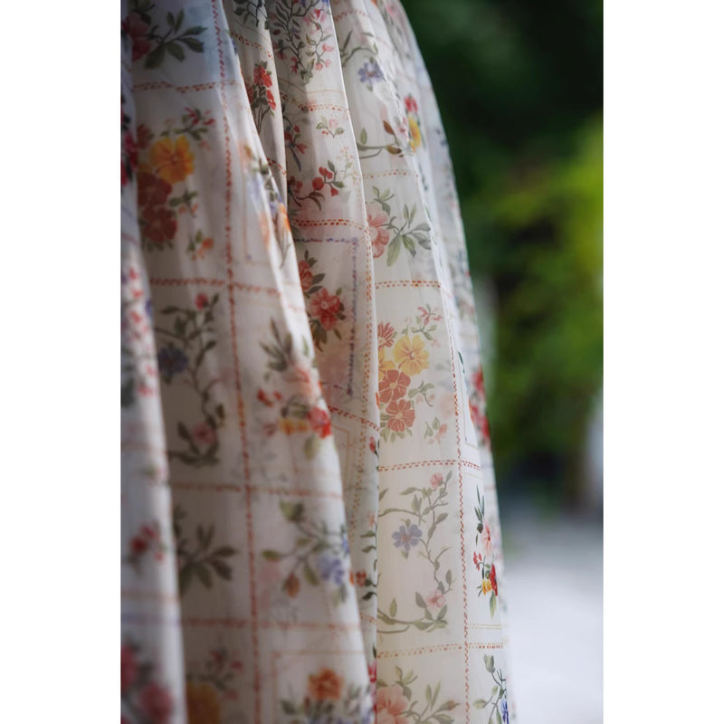 庭園の花の挿絵フレンチレトロワンピース