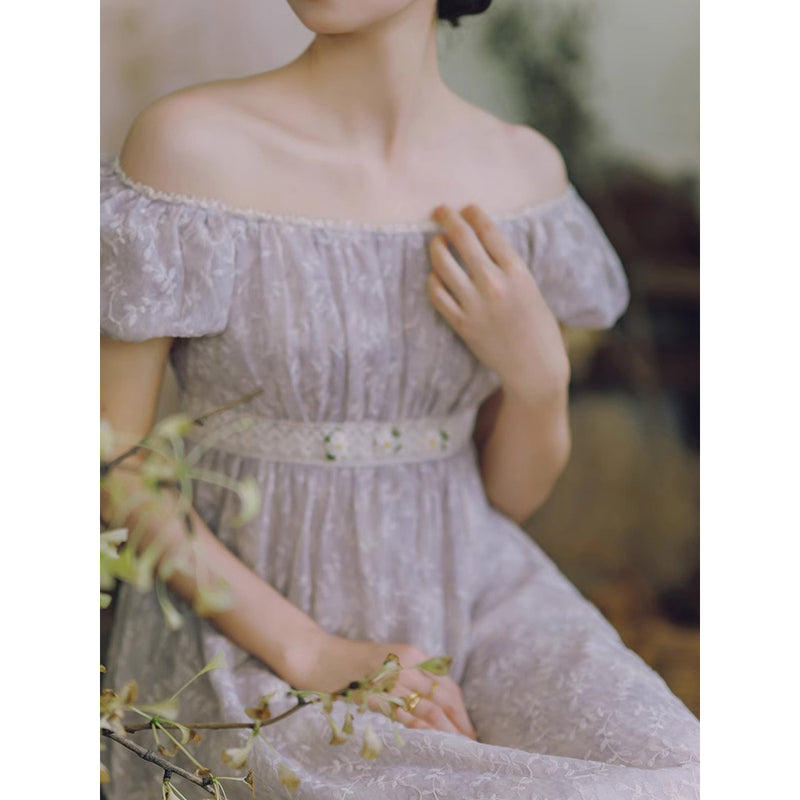 白菫の王妃のレトロワンピース
