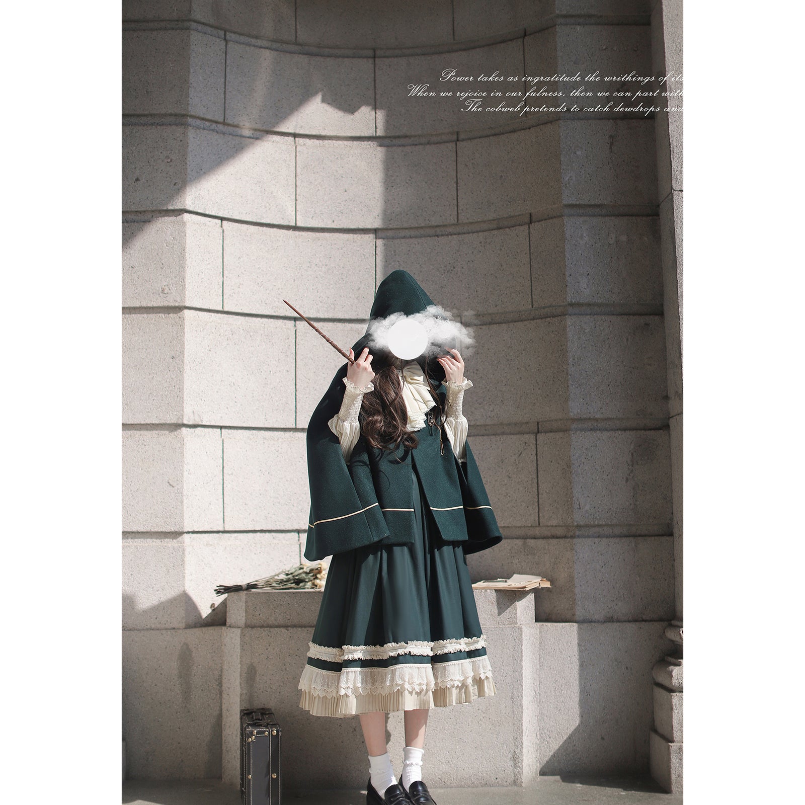 魔法少女のジャンパースカートとマントとケープとブラウス – ManusMachina