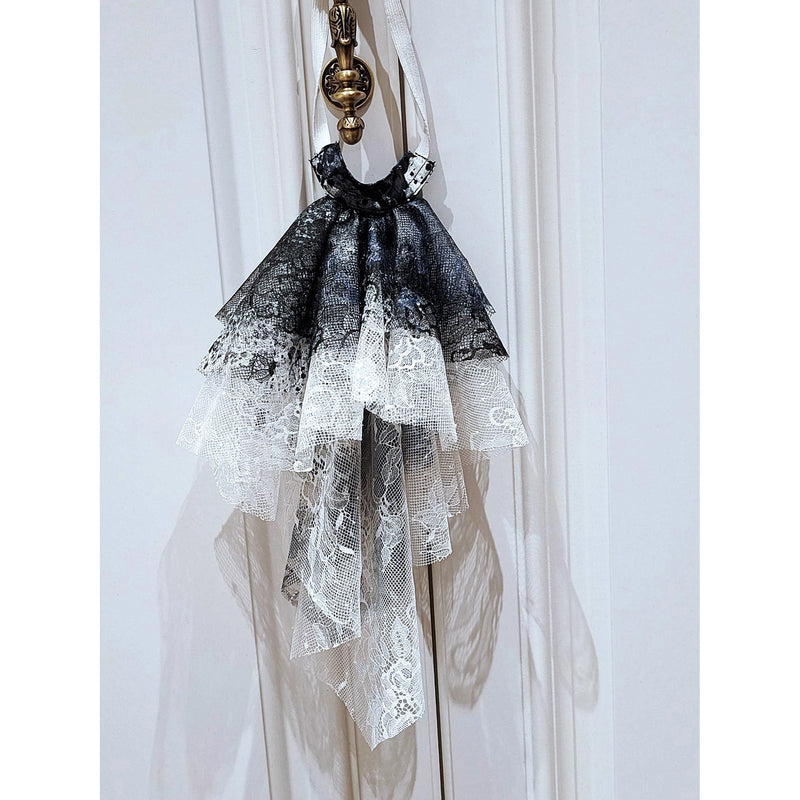 血塗れのお嬢様のアクセサリー[2026年2月下旬-3月下旬発送予定]