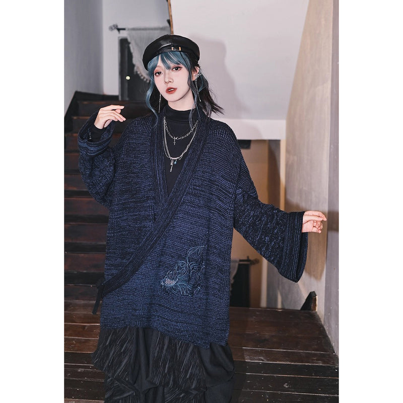 闘魚の刺繍ニットカーディガン