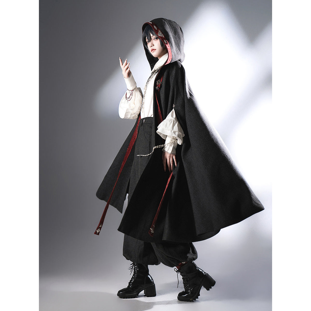 値下げ中　ベル　愛の芽生え　マント付き Mサイズ 聖なる誓約団のロングマントとパンツ – ManusMachina