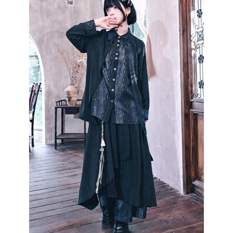 漆黒の蛇鱗レイヤードブラウス