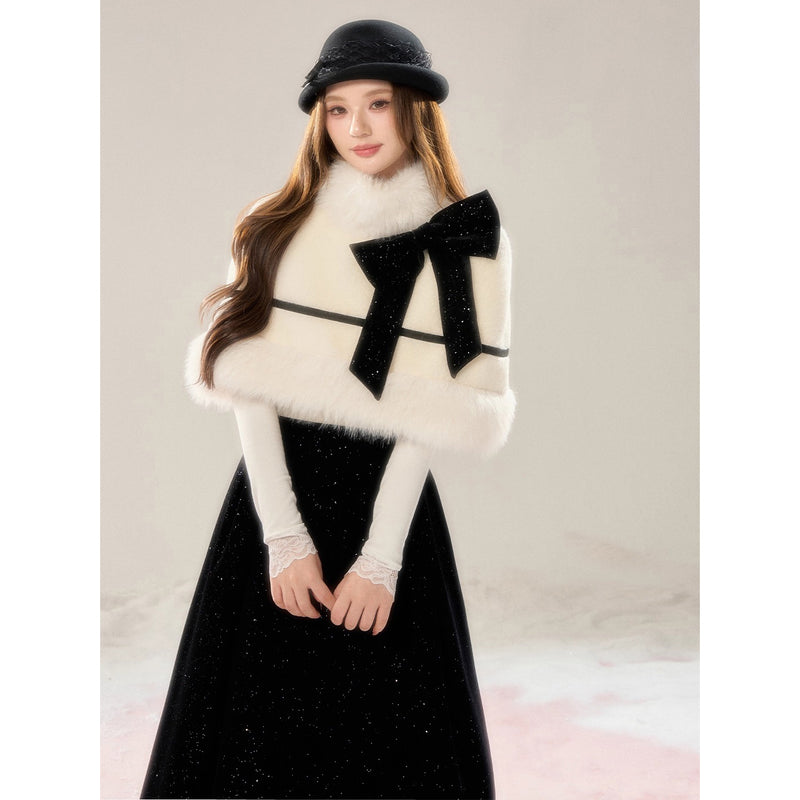 Countess's Cape and Long Skirt