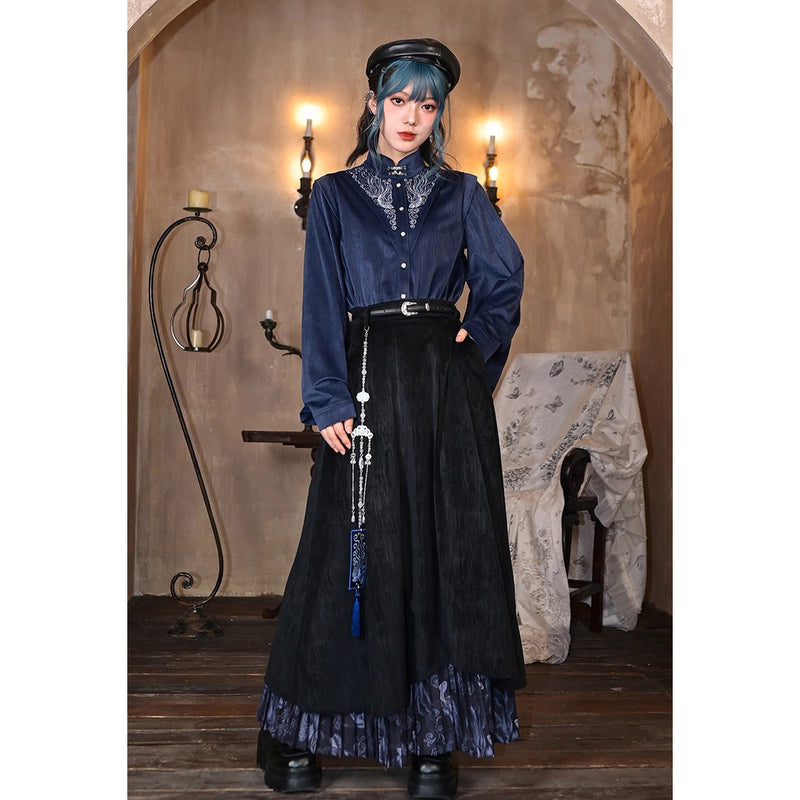 闘魚の刺繍ブラウス