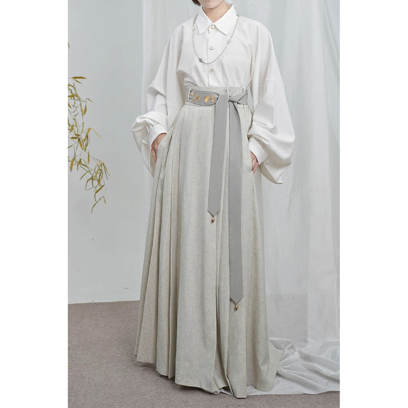 宮廷令嬢の刺繍プリーツスカート