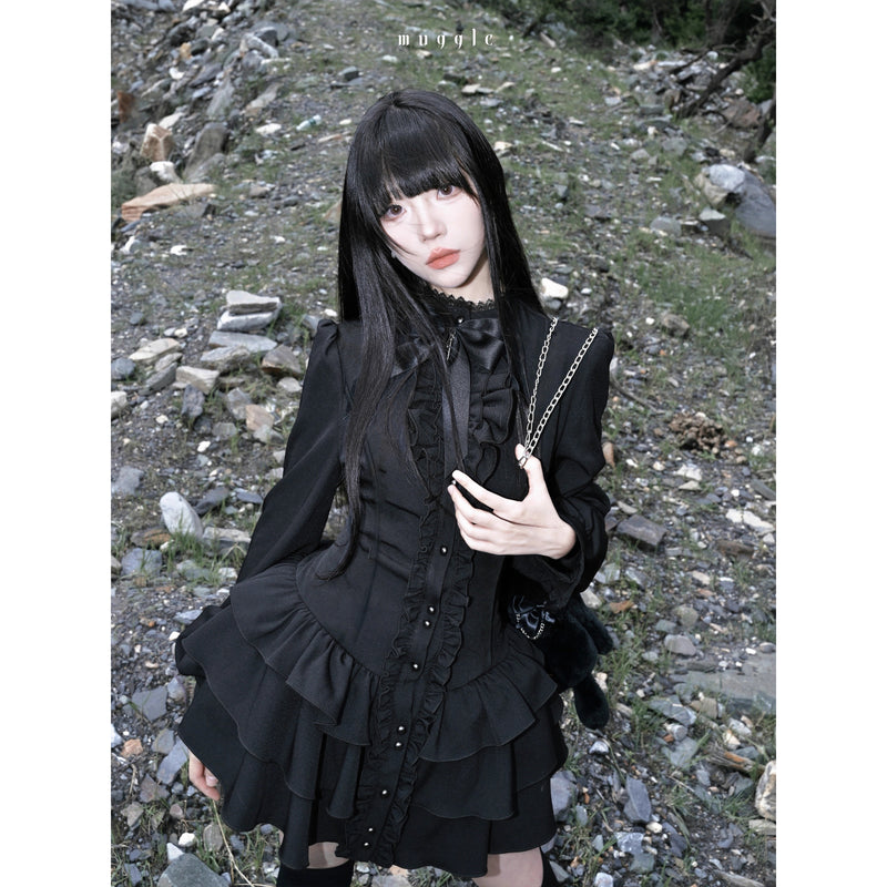 暗黒のお嬢様のゴシックワンピース