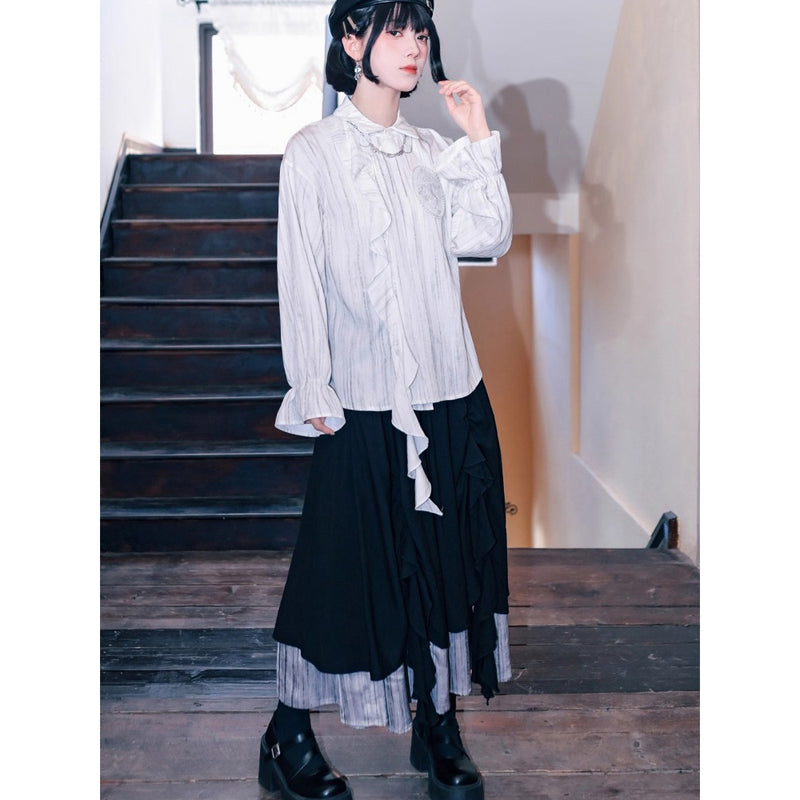 黒墨の陰影ドッキングスカート