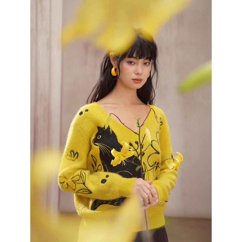 黒猫と花の刺繍ニットセーター