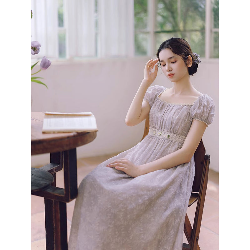 白菫の王妃のレトロワンピース
