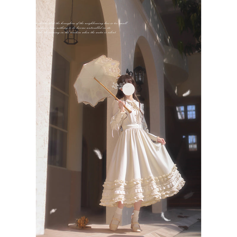 奏鳴曲を奏でる刺繍クラシカルワンピース