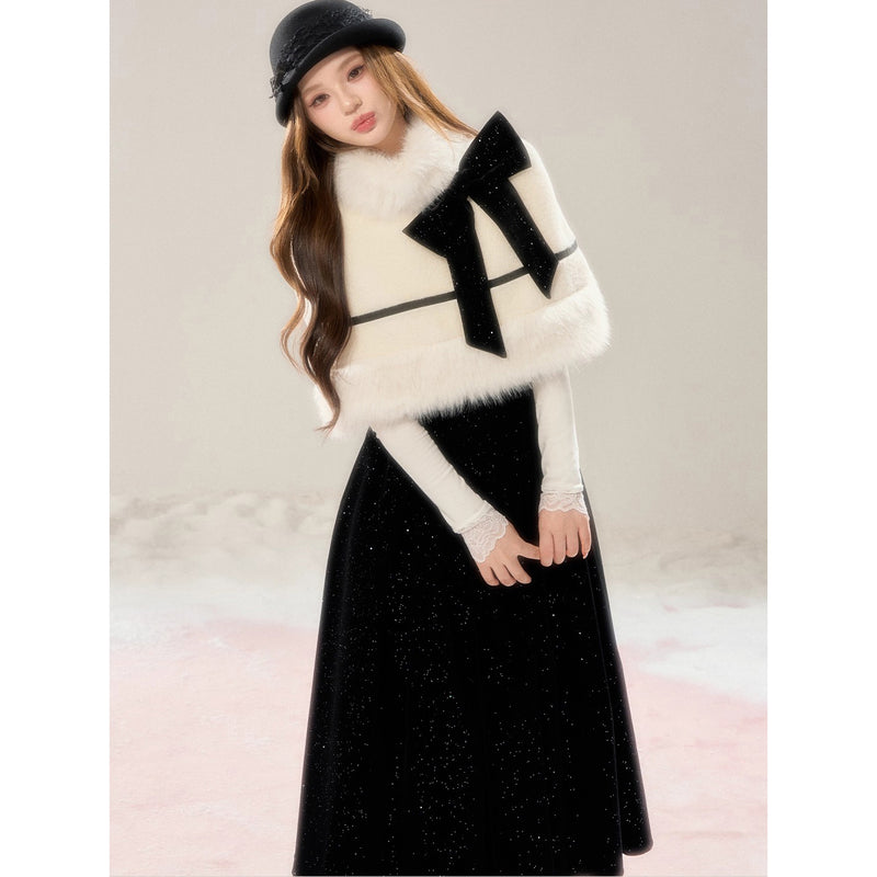 Countess's Cape and Long Skirt