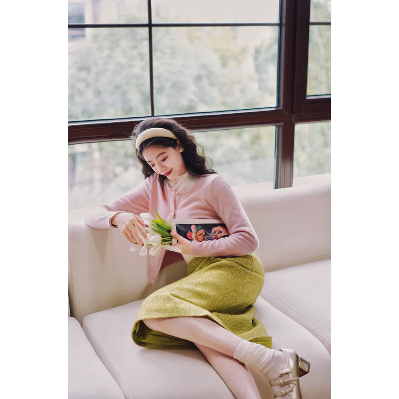 黄緑の若葉色ウールハーフスカート