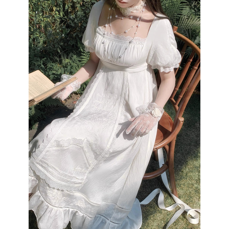 白百合の王妃の刺繍エンパイアワンピースとエプロン[2026年6月上旬-6月