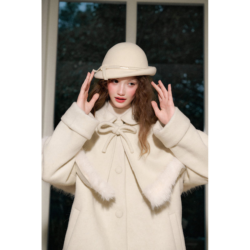 Elegant Queen's Cape Wool Coat