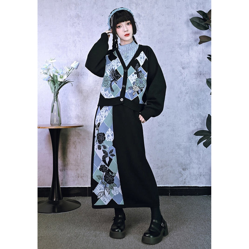 椿の花と鶯の挿絵カーディガンとニットスカート