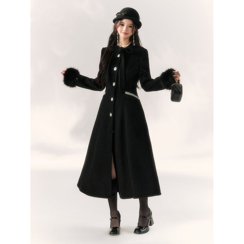 Elegant Embroidered Classical Cape Coat