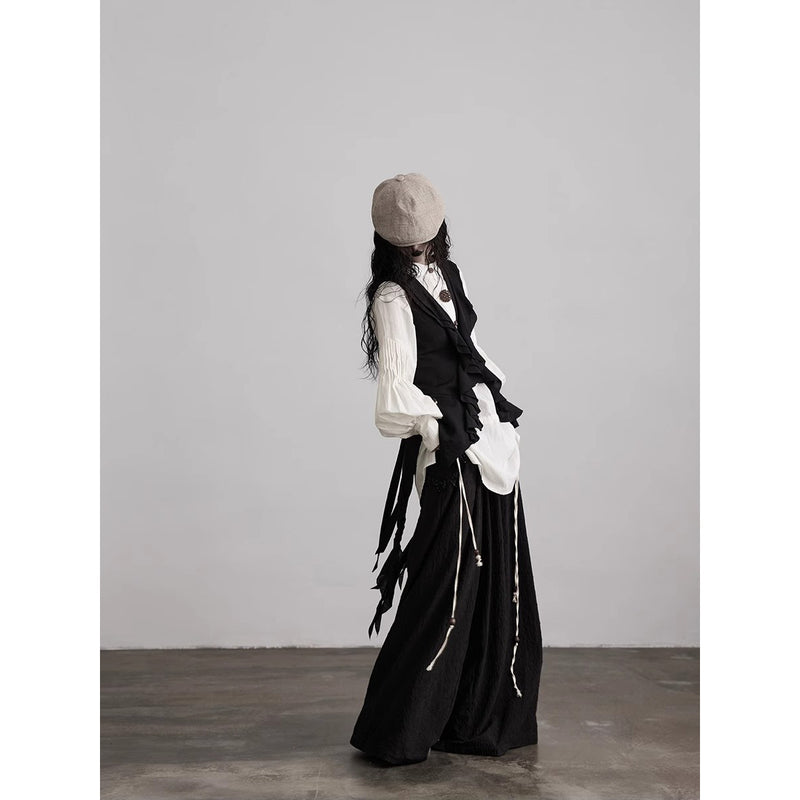 Black Frill Nostalgia Vest