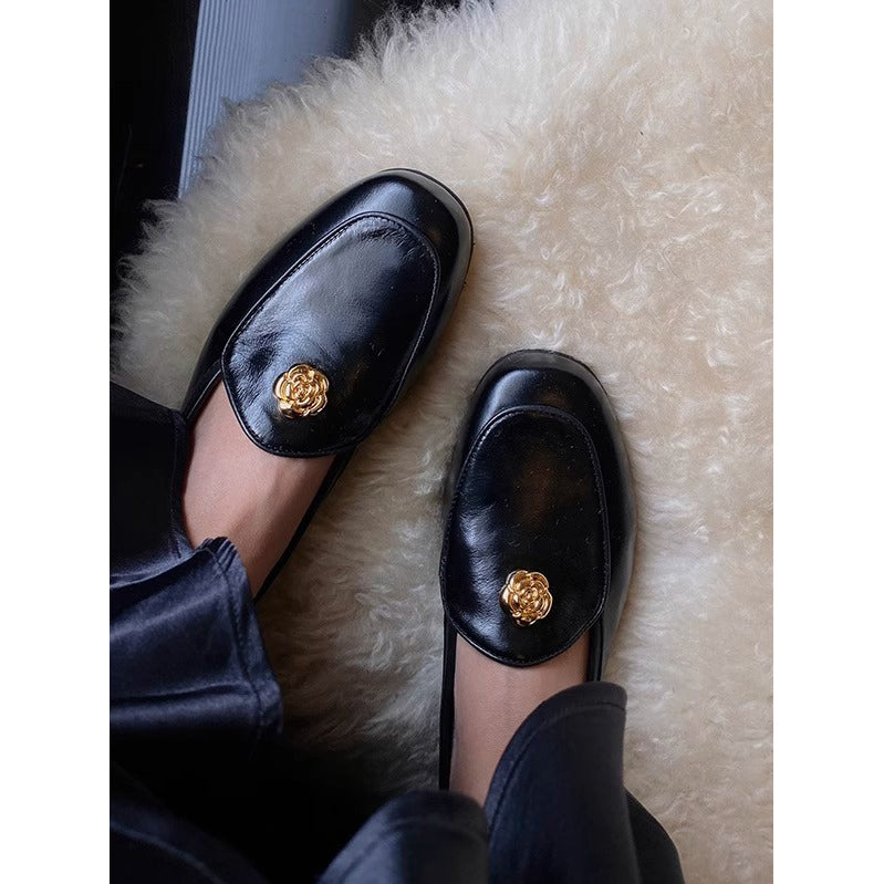 Camellia Leather Loafer Shoes - Black