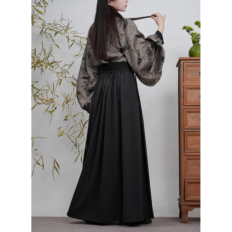 宮廷令嬢の刺繍プリーツスカート