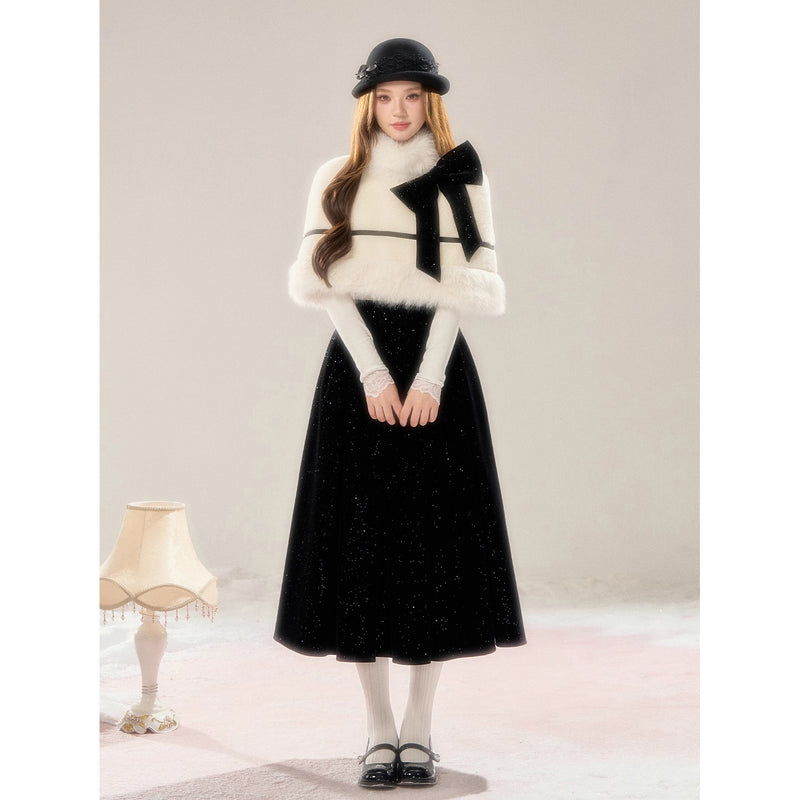 Countess's Cape and Long Skirt