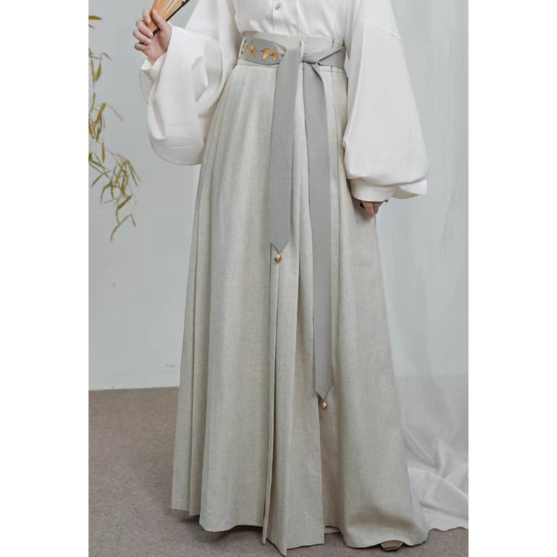 宮廷令嬢の刺繍プリーツスカート