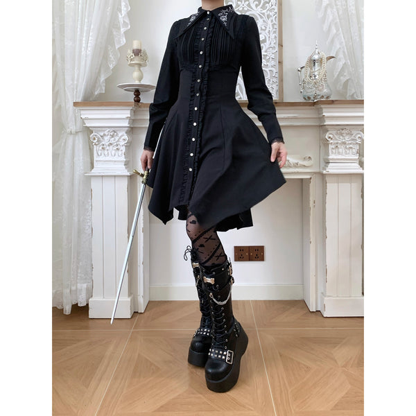 薔薇刺繍の編み上げシャツワンピース - Black[2026年3月上旬-3月下旬発送予定]