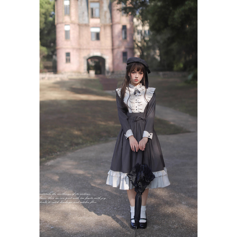 公爵令嬢のクラシカルワンピースとケープ