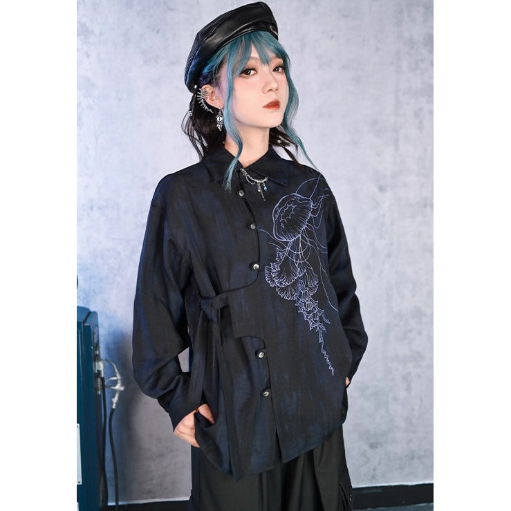 漆黒の海月のアシンメトリーブラウス