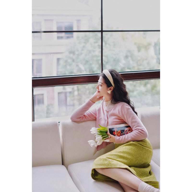 黄緑の若葉色ウールハーフスカート