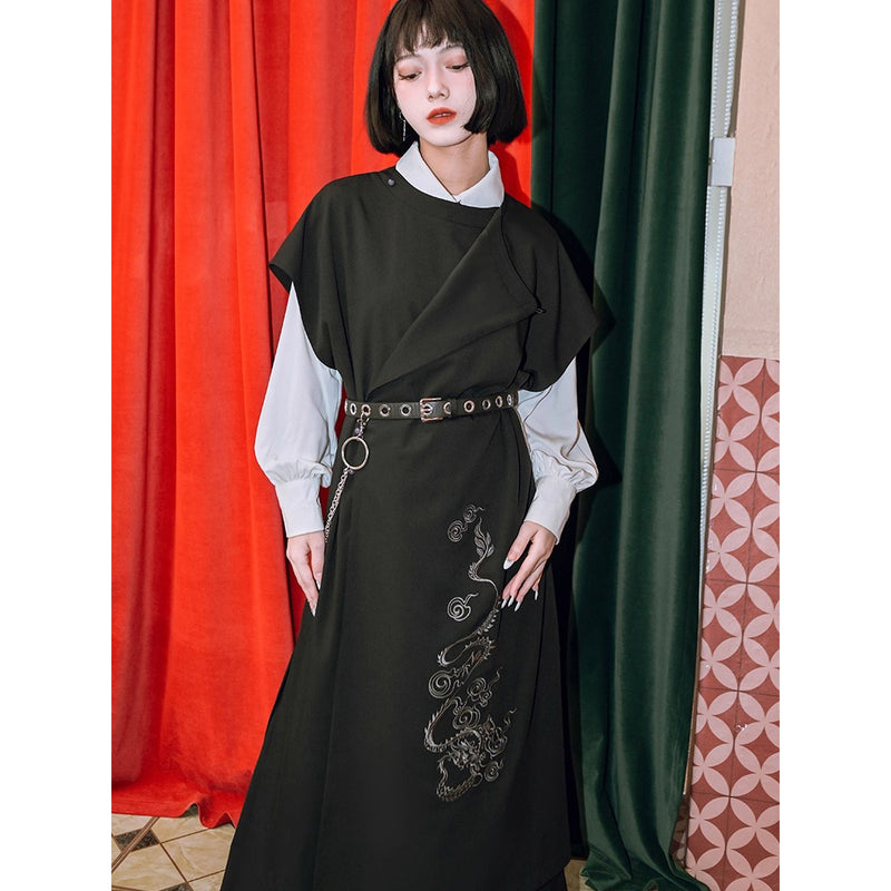 漆黒の龍の刺繍ロングジレワンピース