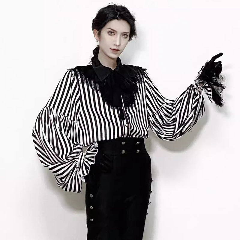 黒白の貴族のヴァンパイアブラウス[2026年3月上旬-3月下旬発送予定]