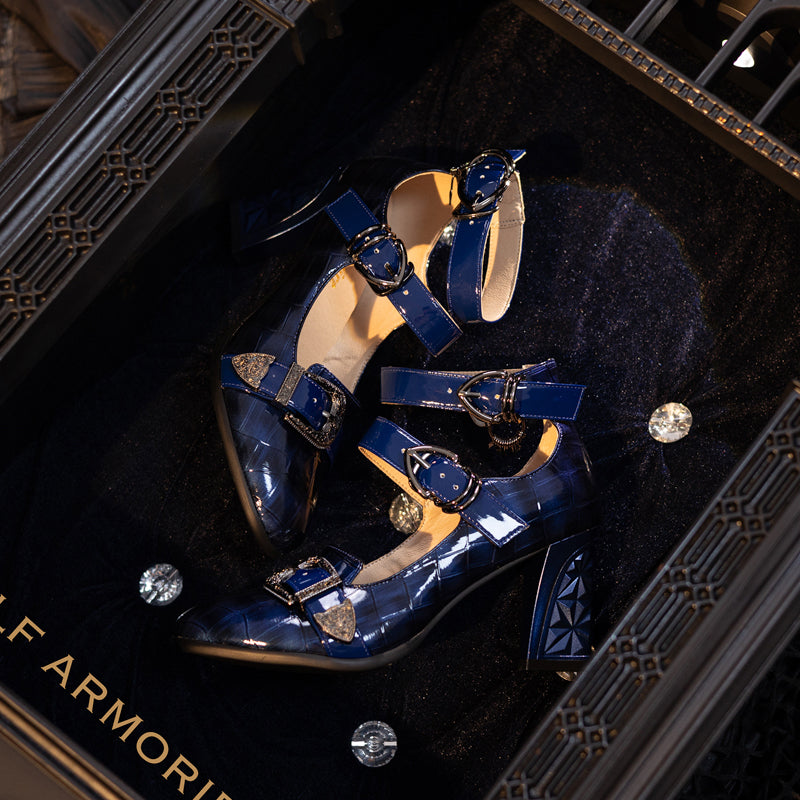 Medusa Gothic Strap Heel Pumps - Dark Navy[2025年6月中旬-7月中旬発送予定]