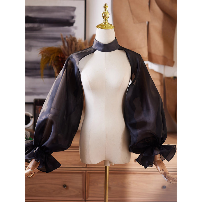 王侯貴族のボレロトップス - Black