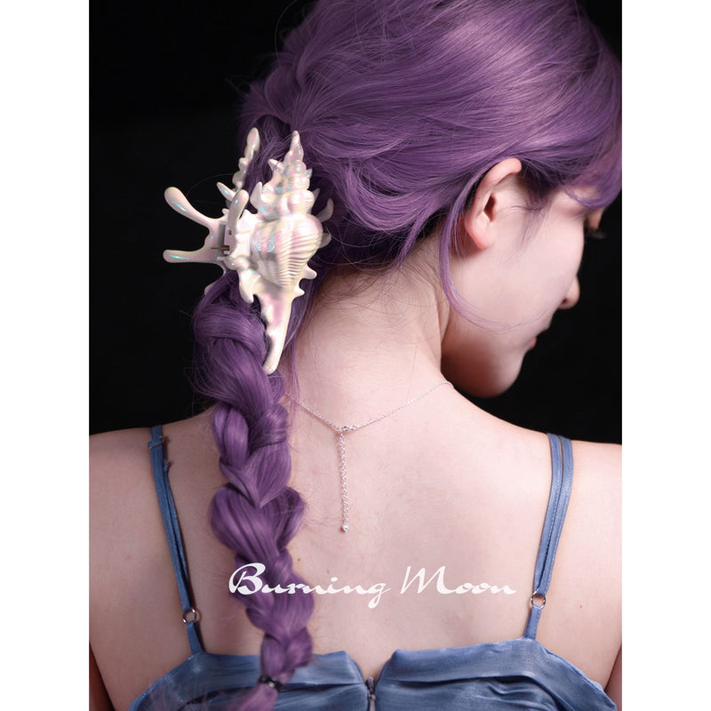 貝殻のヘアクリップ