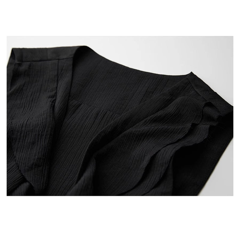 Black Frill Nostalgia Vest