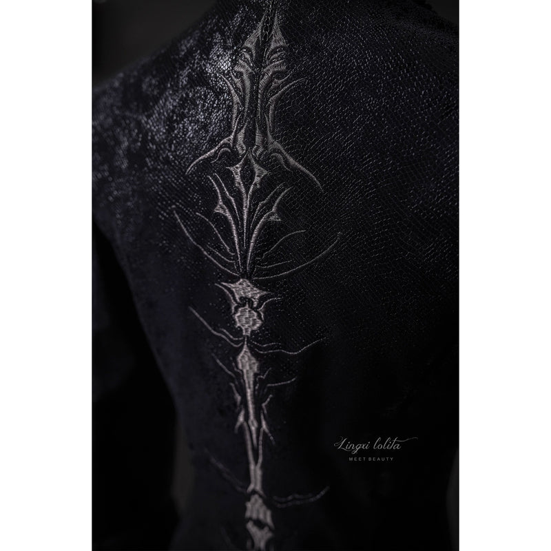 脊椎骨格の刺繍ゴシックコート