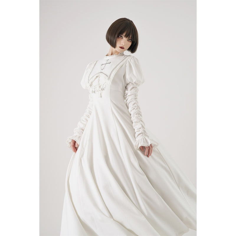 月夜の修道女の刺繍ワンピース - White[2025年1月上旬-1月下旬発送予定]